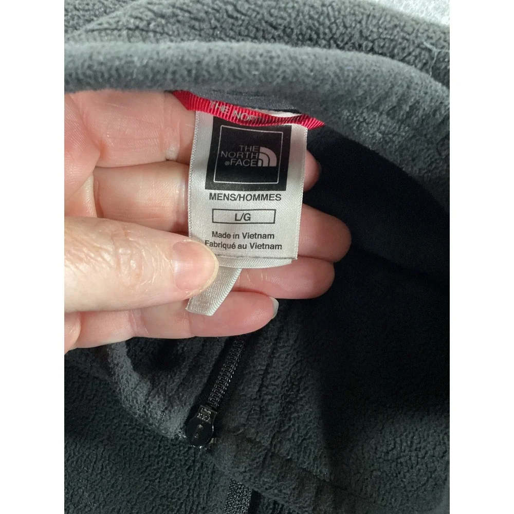 The North Face Mens TKA 100 Fleece Quarter Zip Pullover Black Large 1474